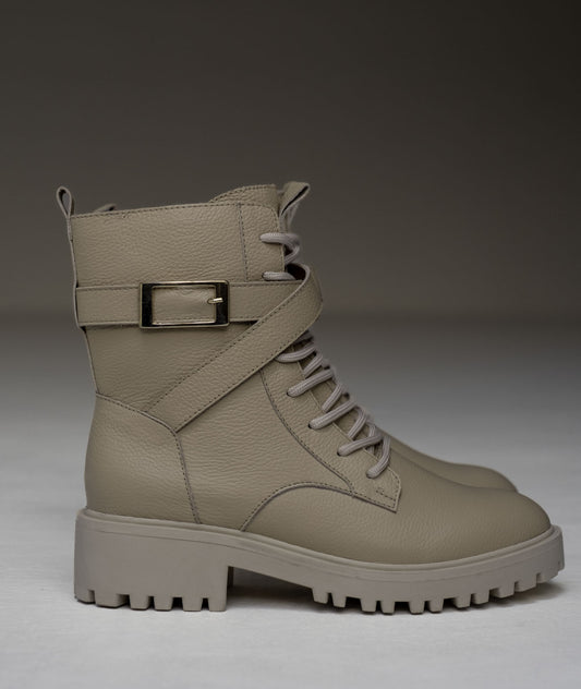 Botas de cuero Sienna beige – Sofisticación natural y hecha a mano