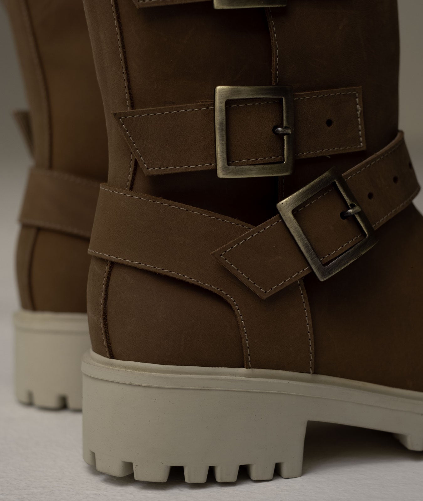 Botas texanas Dakota caramelo – Estilo clásico con toque artesanal