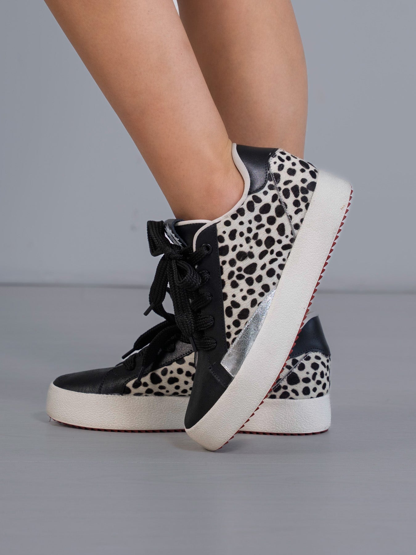 Tenis Bailarina Manchas con Estilo Urbano-Clásico